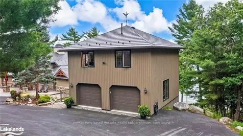 2 Rockcliffe Drive S Carling ON P0G 1G0