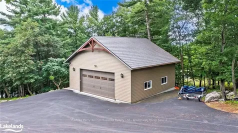 2 Rockcliffe Drive S Carling ON P0G 1G0