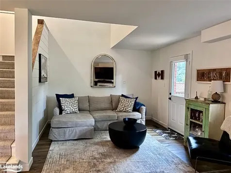 11 Shoreline Drive N/a Bracebridge ON P1L 1Z3