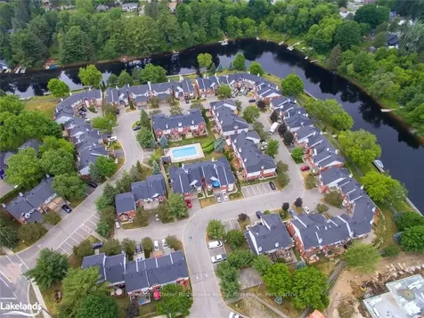 11 Shoreline Drive N/a Bracebridge ON P1L 1Z3