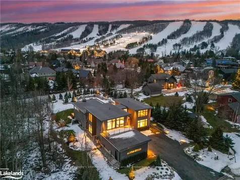 102 Salzburg Place Blue Mountains ON L9Y 0S2