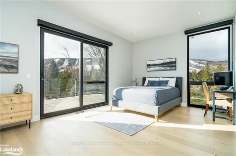 102 Salzburg Place Blue Mountains ON L9Y 0S2