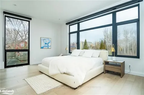 102 Salzburg Place Blue Mountains ON L9Y 0S2