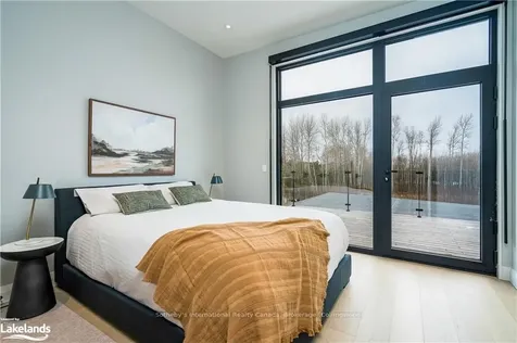 102 Salzburg Place Blue Mountains ON L9Y 0S2