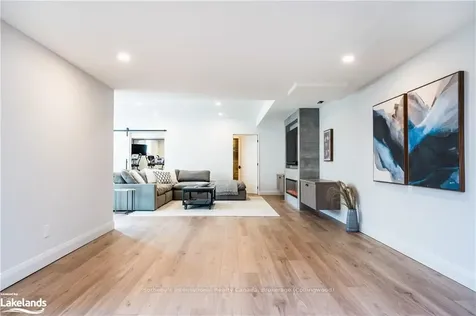 102 Salzburg Place Blue Mountains ON L9Y 0S2