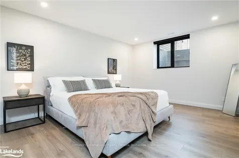 102 Salzburg Place Blue Mountains ON L9Y 0S2