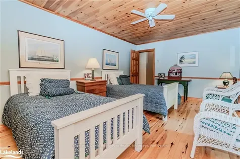 1120 Hamills Point Road Muskoka Lakes ON P0B 1J0
