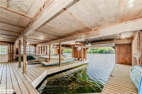 1120 Hamills Point Road Muskoka Lakes ON P0B 1J0