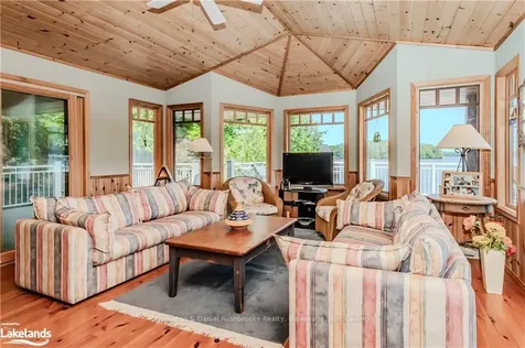 1120 Hamills Point Road Muskoka Lakes ON P0B 1J0