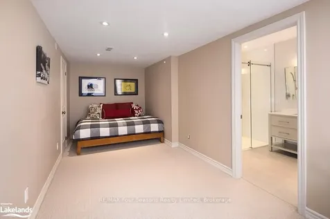 150 National Drive Blue Mountains ON L9Y 0B7