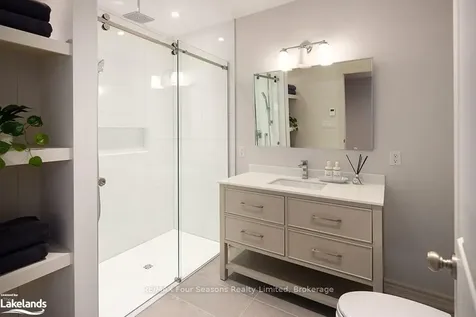 150 National Drive Blue Mountains ON L9Y 0B7