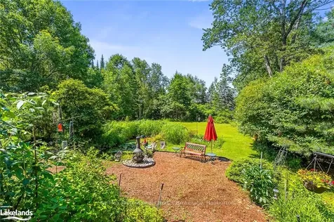 1053 Pennycook Lane Minden Hills ON K0M 2K0