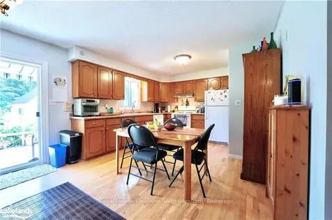 143 Orchard Drive Blue Mountains ON N0H 2P0