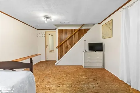 285 Brunel Road Huntsville ON P1H 1R7