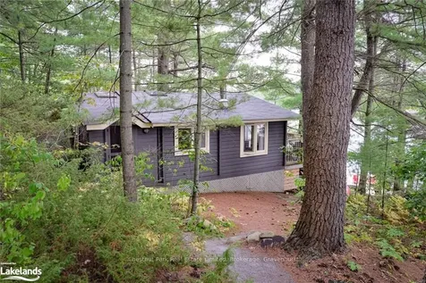 1079 Fire Route 11 N/a E Gravenhurst ON P1P 1R3