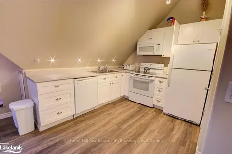 420 Cedar Lane Bracebridge ON P1L 0H2