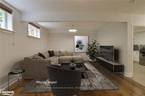 215 Forest Glen Drive Gravenhurst ON P1P 1A1