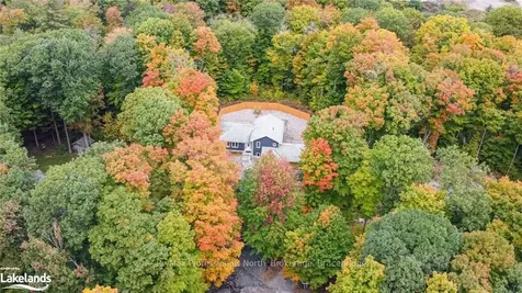 215 Forest Glen Drive Gravenhurst ON P1P 1A1