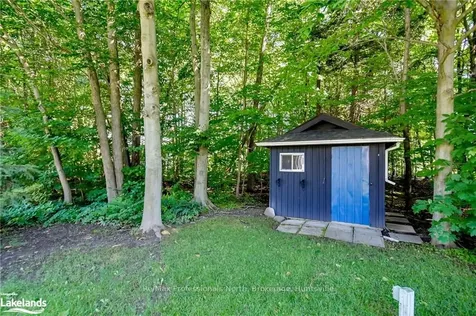 82 Pine Ridge Gate Gravenhurst ON P1P 1Y4