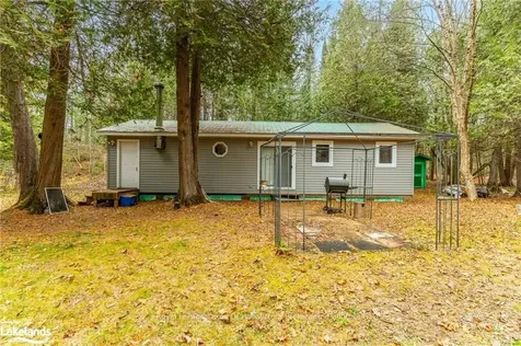 1634 South Lake Road Minden Hills ON K0M 2K0