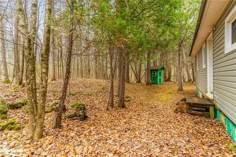 1634 South Lake Road Minden Hills ON K0M 2K0