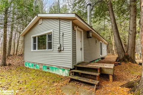 1634 South Lake Road Minden Hills ON K0M 2K0