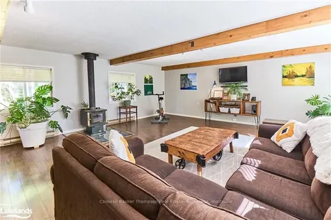 36 Yonge Street S Huntsville ON P1H 1V1