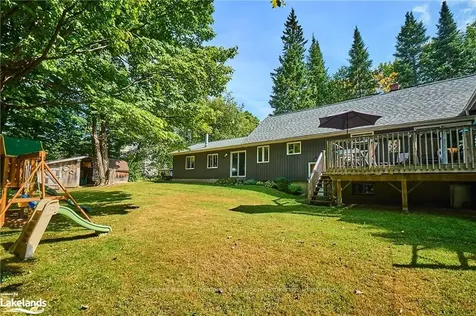 36 Yonge Street S Huntsville ON P1H 1V1