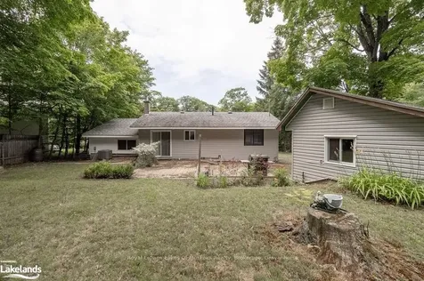 1210 Muskoka Road N Gravenhurst ON P1P 1R7