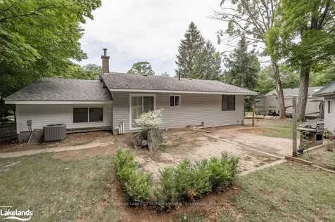 1210 Muskoka Road N Gravenhurst ON P1P 1R7