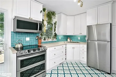 26 Mckibbon Drive Meaford ON N4L 1C6