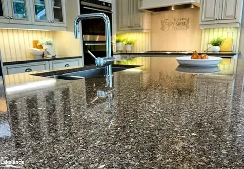 120 Landry Lane Blue Mountains ON N0H 2P0