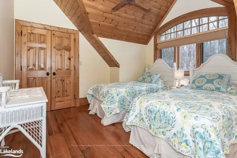 1032 Mortimers Point Road Muskoka Lakes ON P0B 1J0