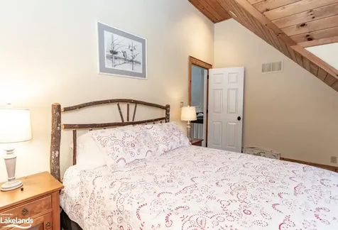 1032 Mortimers Point Road Muskoka Lakes ON P0B 1J0