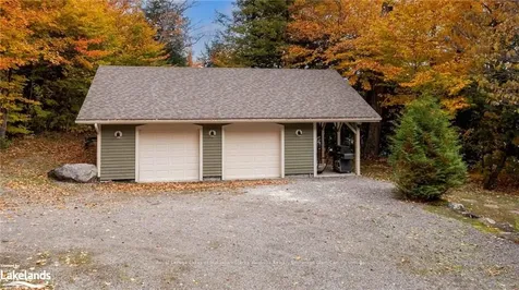 1032 Mortimers Point Road Muskoka Lakes ON P0B 1J0