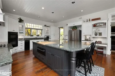 1032 Mortimers Point Road Muskoka Lakes ON P0B 1J0