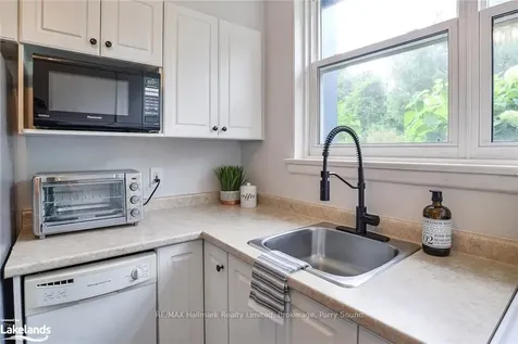 118 Isabella Street Parry Sound ON P2A 1N1