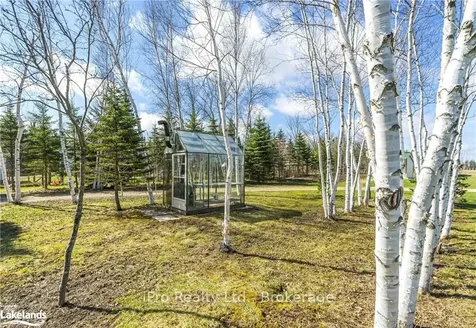 434424 4 Line Amaranth ON L9W 0P4