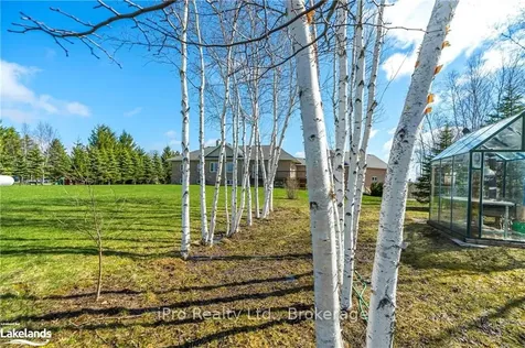 434424 4 Line Amaranth ON L9W 0P4