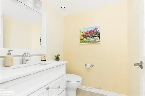 321 Grandview Hilltop Drive Huntsville ON P1H 2J5