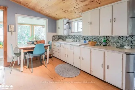 66 Sunnyside Street Dysart Et Al ON K0M 1S0