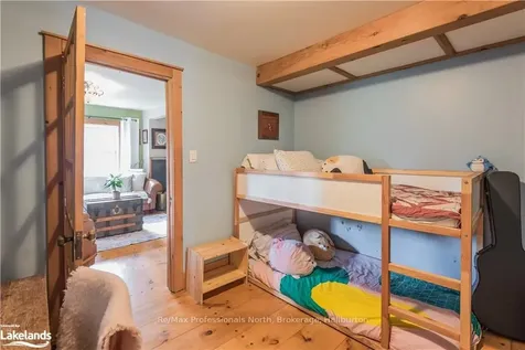 66 Sunnyside Street Dysart Et Al ON K0M 1S0