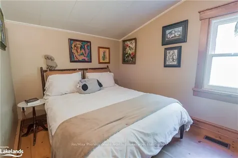 66 Sunnyside Street Dysart Et Al ON K0M 1S0