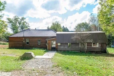 66 Sunnyside Street Dysart Et Al ON K0M 1S0