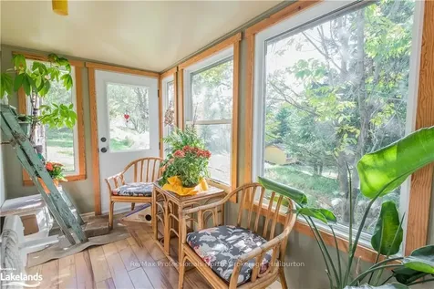 66 Sunnyside Street Dysart Et Al ON K0M 1S0