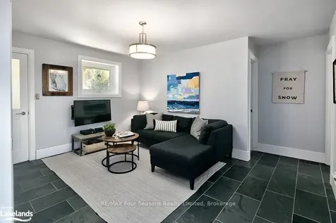 132 Wensley Drive Blue Mountains ON N0H 1J0