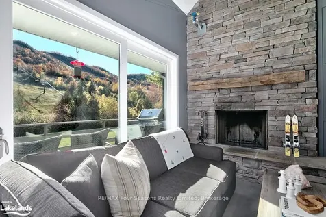 132 Wensley Drive Blue Mountains ON N0H 1J0