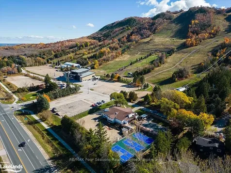132 Wensley Drive Blue Mountains ON N0H 1J0