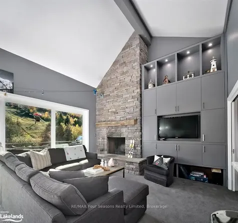 132 Wensley Drive Blue Mountains ON N0H 1J0