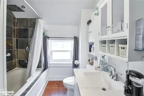 138 River Road Bracebridge ON P1L 1L8